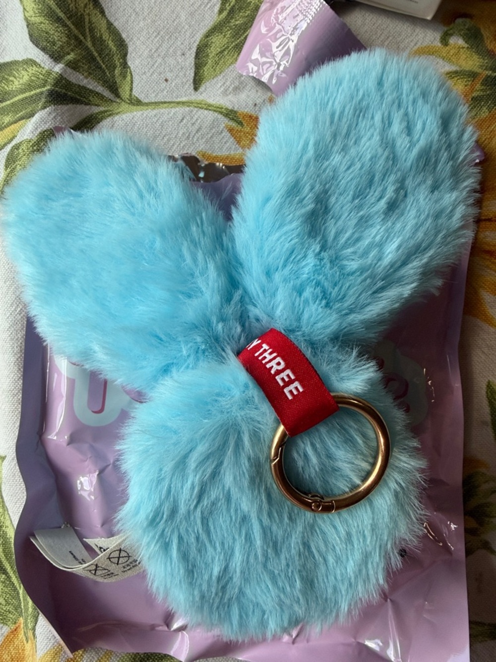 🩵 BABY THREE VANITY MIRROR V2 BAG CHARM KEYCHAIN 🩵 NWT 🩵 - Picture 9 of 16
